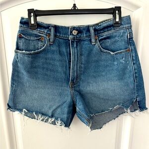 Abercrombie&Fitch High-Rise Mom Short